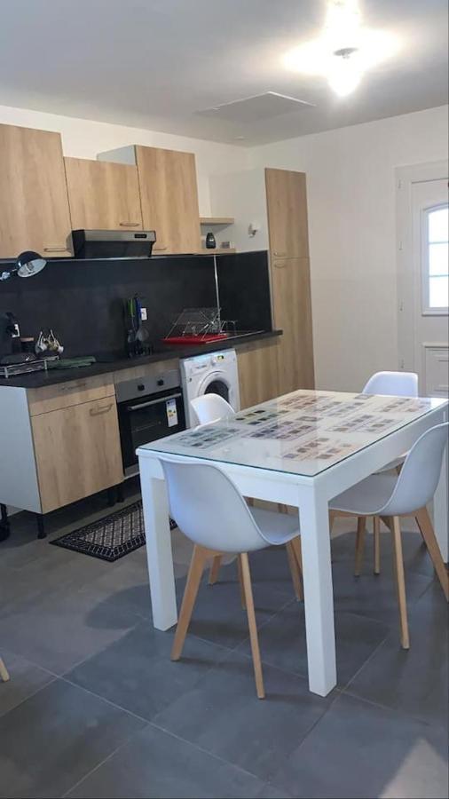 Maison Du Bonheur Lesparre-Médoc Exteriör bild